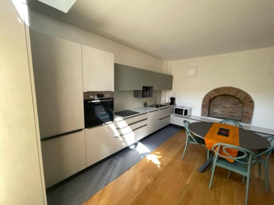 Ferienwohnung Ai Piedi Della Mole Turin Exterior foto